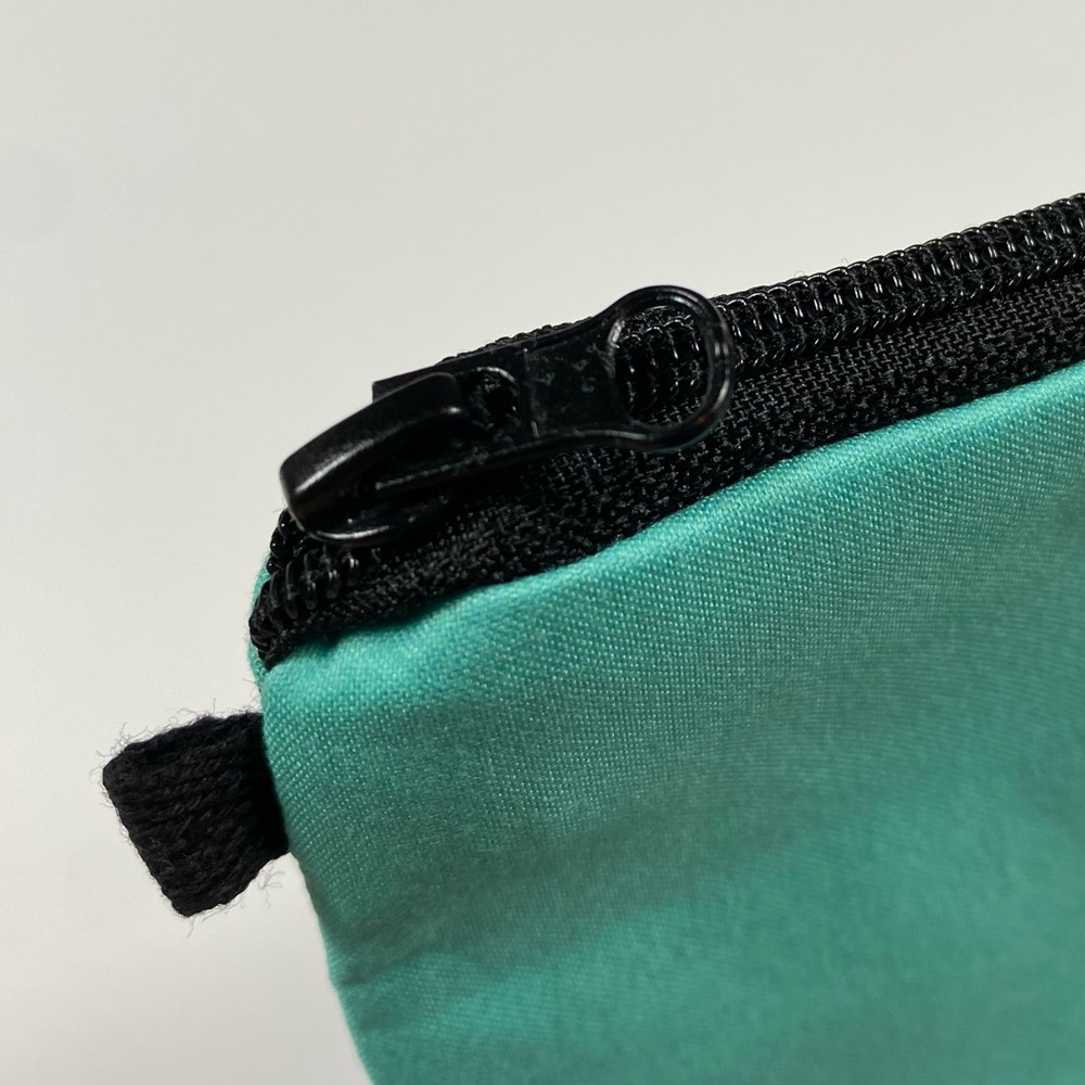 NEW Sloth and Llama Cosmetic Bag - Picture 6 of 7